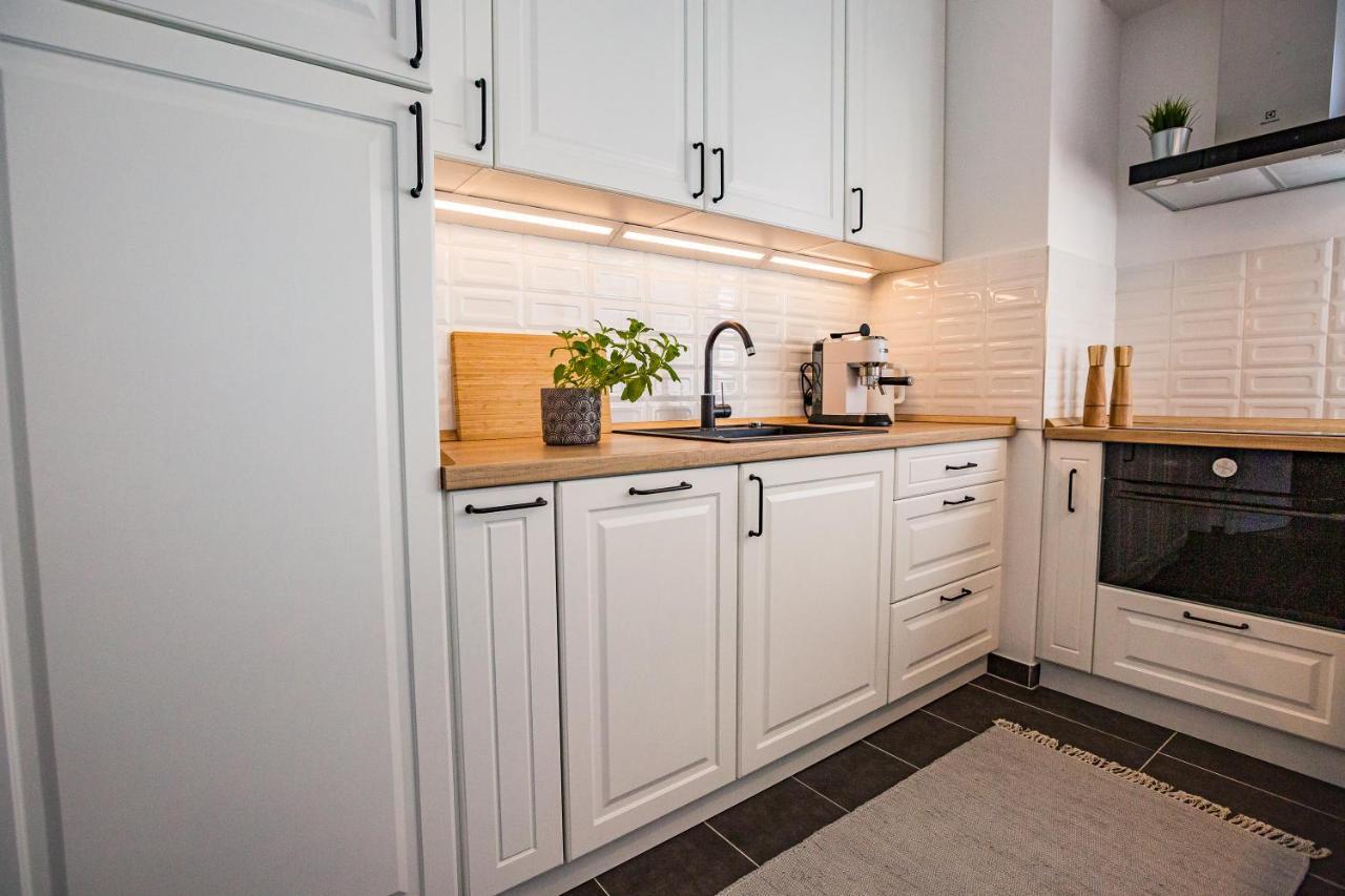 Stylish Oasis Central Apartment With Ac And Parking Budapesta Exterior foto