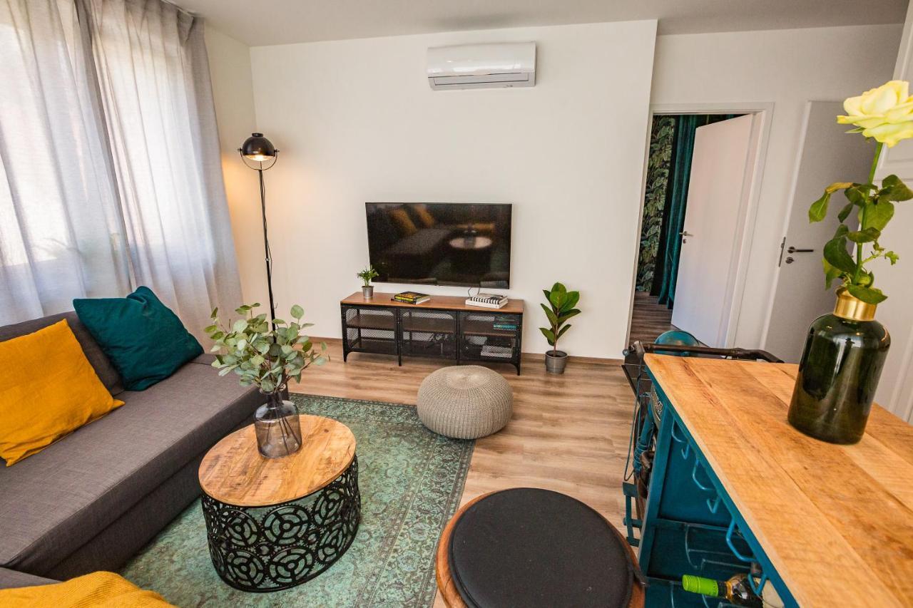 Stylish Oasis Central Apartment With Ac And Parking Budapesta Exterior foto
