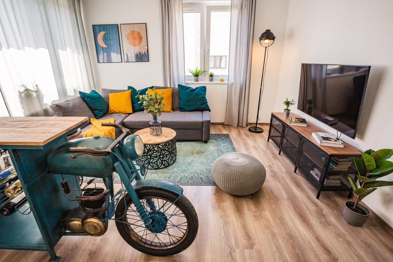 Stylish Oasis Central Apartment With Ac And Parking Budapesta Exterior foto